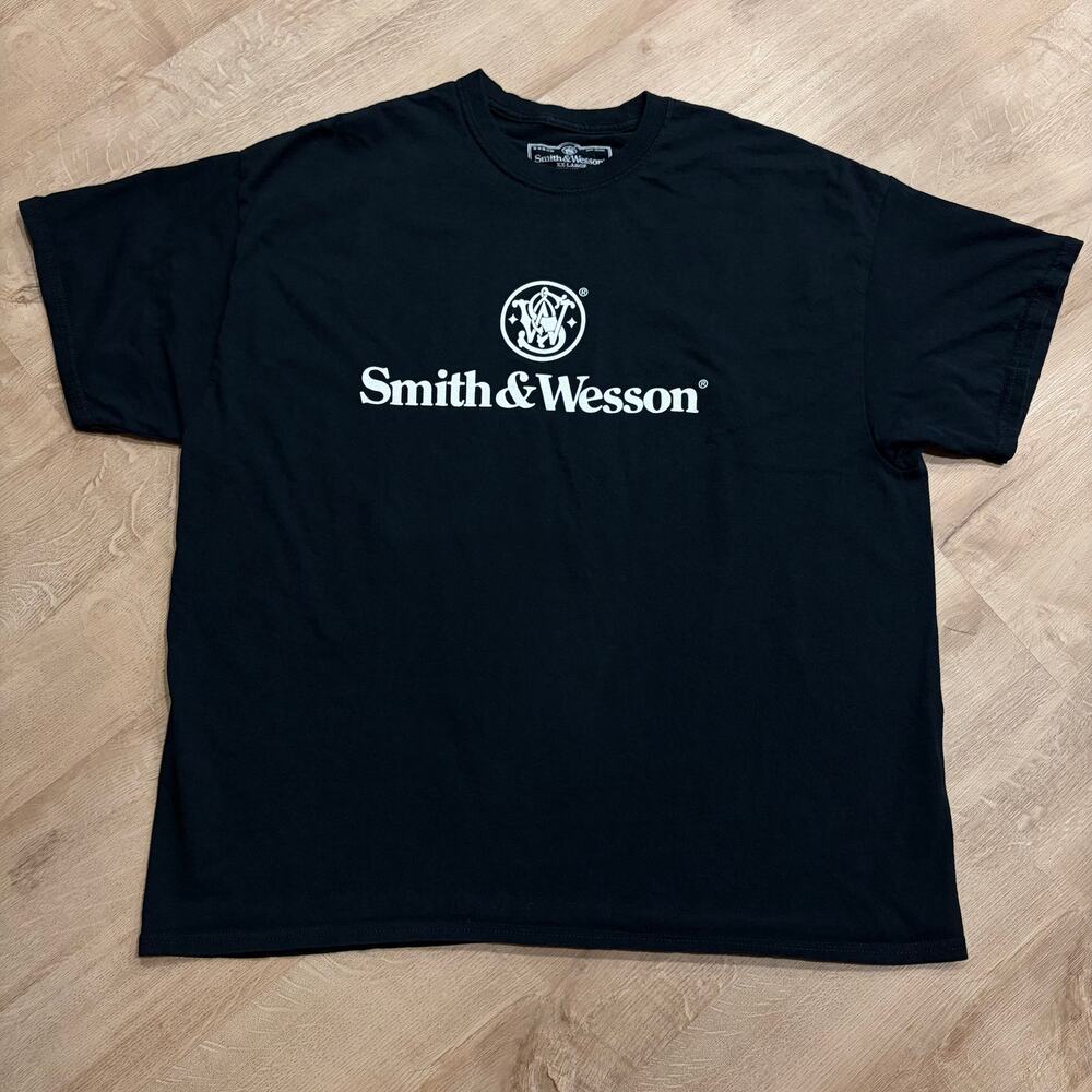 Smith & Wesson T-Shirt Men's 2XL XXL Black Logo Spell Out Firearms Gun Tee